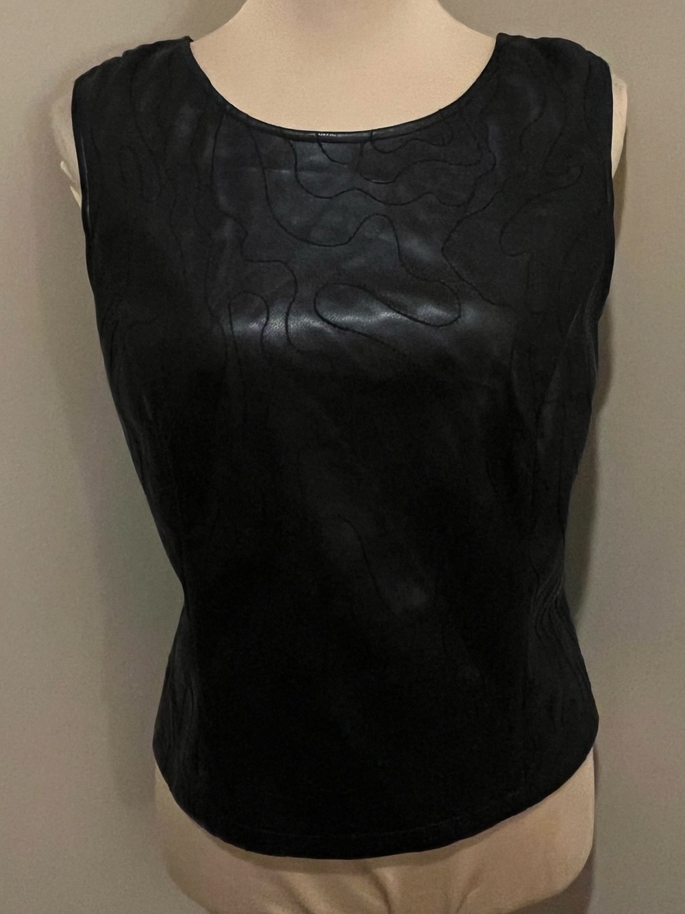 Sleeveless Black Faux Leather Shell Top, strappy back, zipper Indie Sleeze, Med